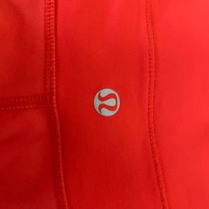 Lululemon leggings!